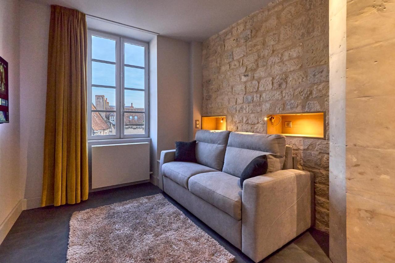 Appartement Montagnon - Les Suites Du Palais - Classe 4 Etoiles, Parking Prive, Vue Cathedrale, 3 Chambres, Primo C0Nciergerie Невер Экстерьер фото