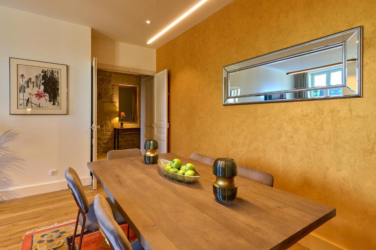 Appartement Montagnon - Les Suites Du Palais - Classe 4 Etoiles, Parking Prive, Vue Cathedrale, 3 Chambres, Primo C0Nciergerie Невер Экстерьер фото