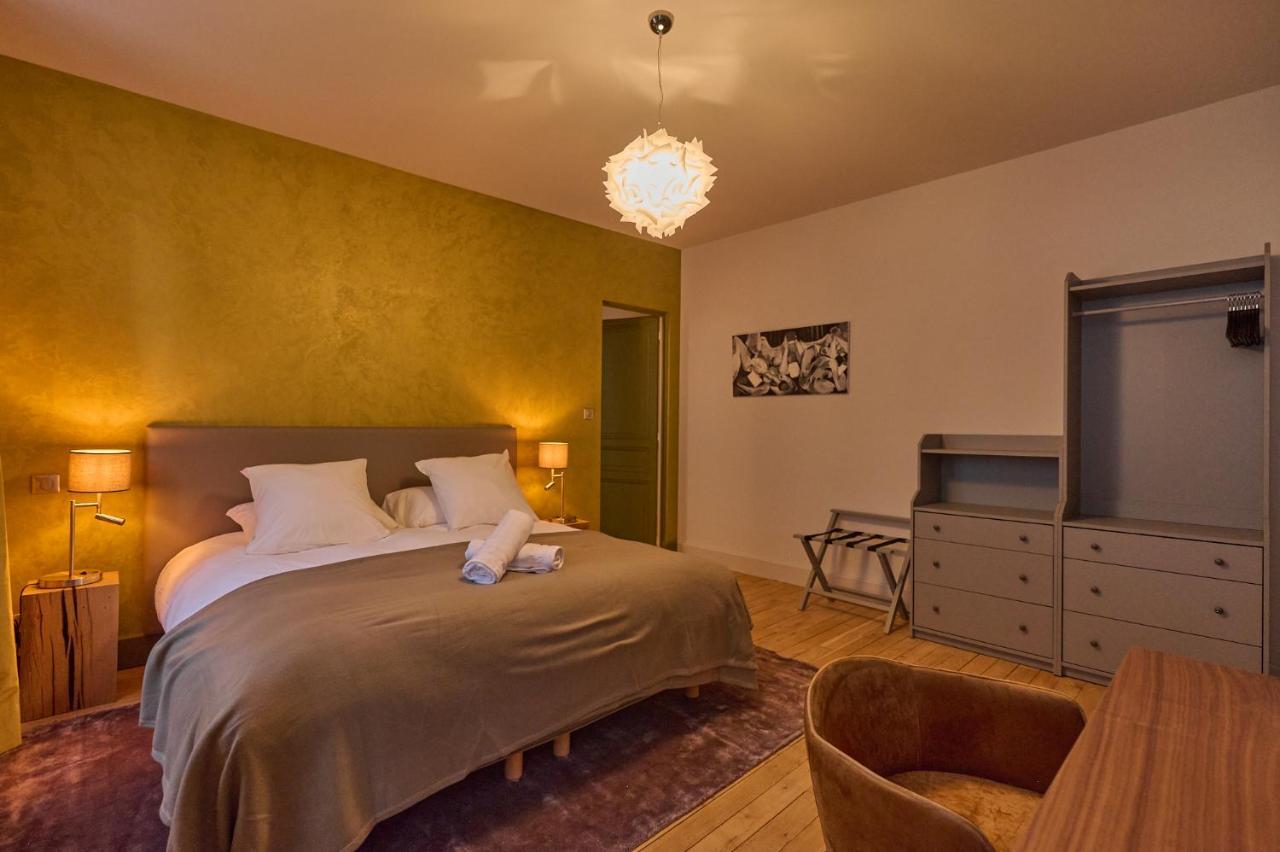 Appartement Montagnon - Les Suites Du Palais - Classe 4 Etoiles, Parking Prive, Vue Cathedrale, 3 Chambres, Primo C0Nciergerie Невер Экстерьер фото